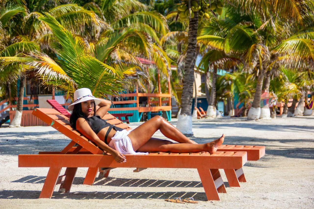 Blue Marlin Beach Resort Dangriga Exterior photo